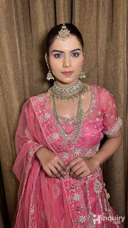 Sandhvi Bridal Makeup Artist| Hairstylist