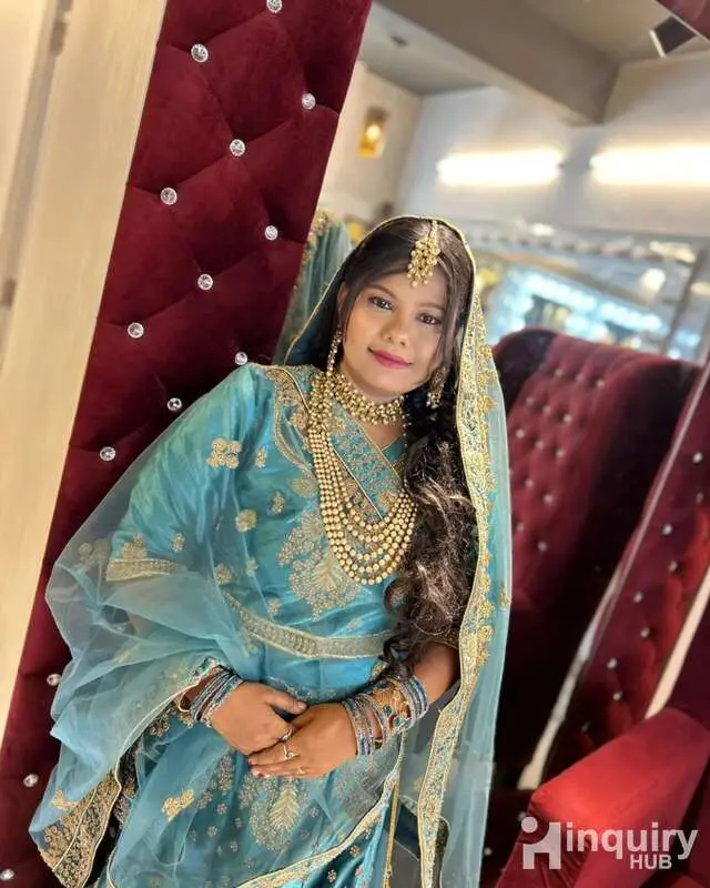 Ayesha Makeup Artist