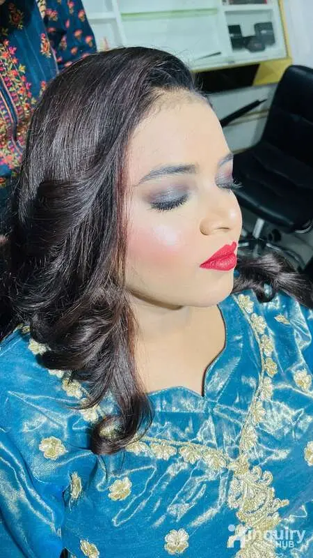 Shagufta Makeup Artist And Beautician Mehndi Artist 