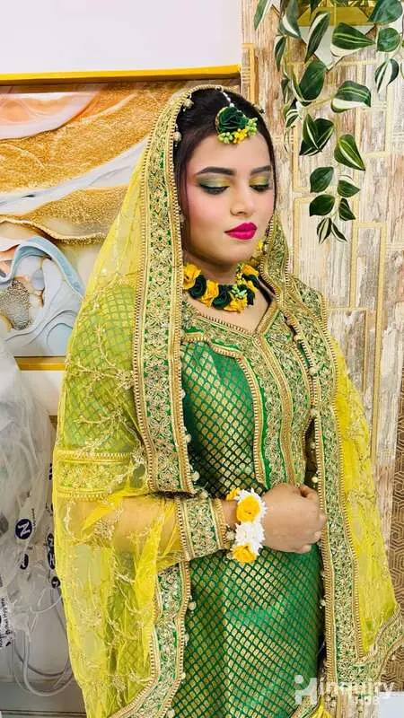 Shagufta Makeup Artist And Beautician Mehndi Artist 