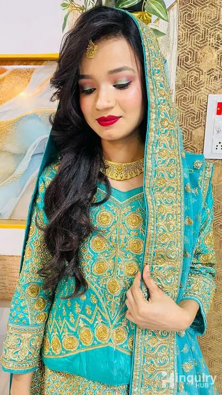 Shagufta Makeup Artist And Beautician Mehndi Artist 