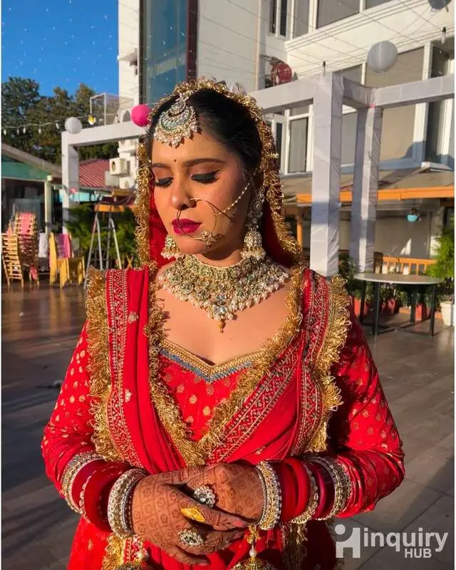 Saumya Makeovers