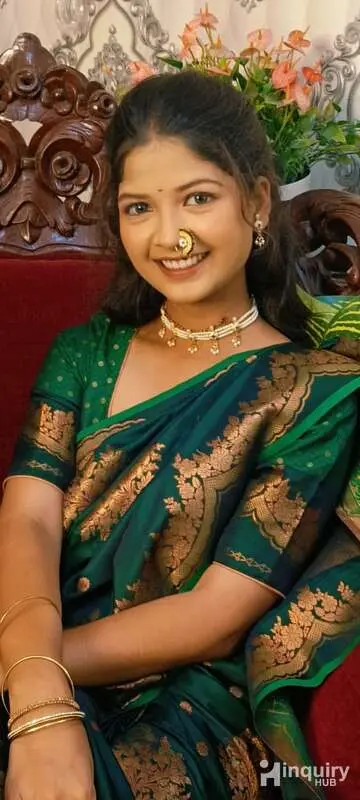 Makeupartist Prajakta Jawalkar