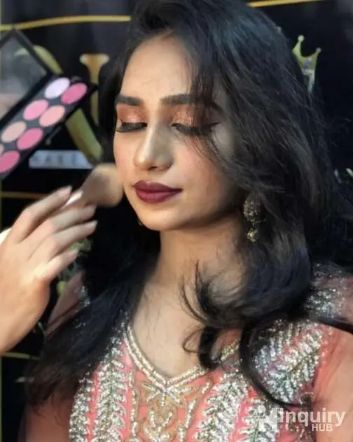 Faiza Makeovers