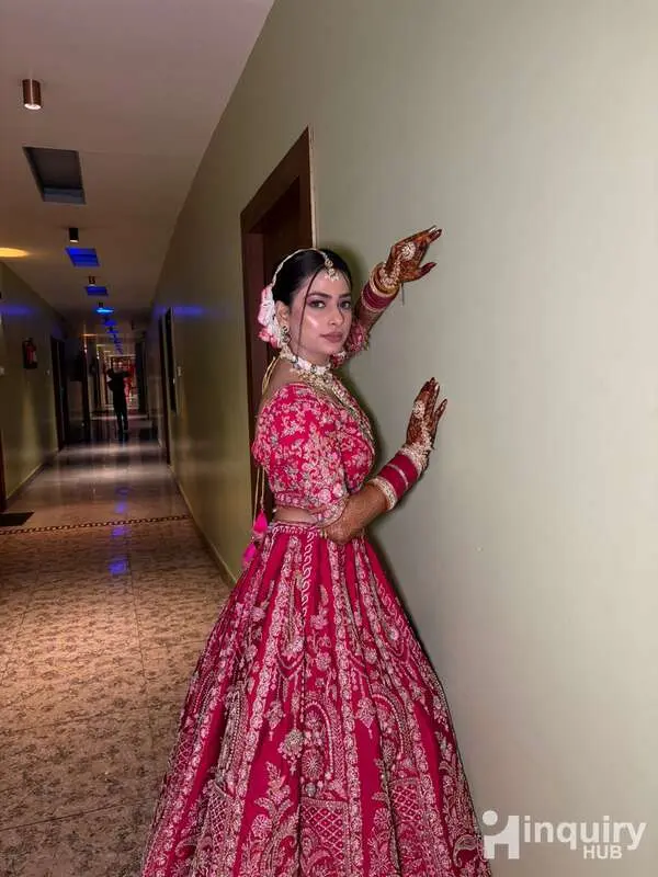 Glamfaceby Lovely
