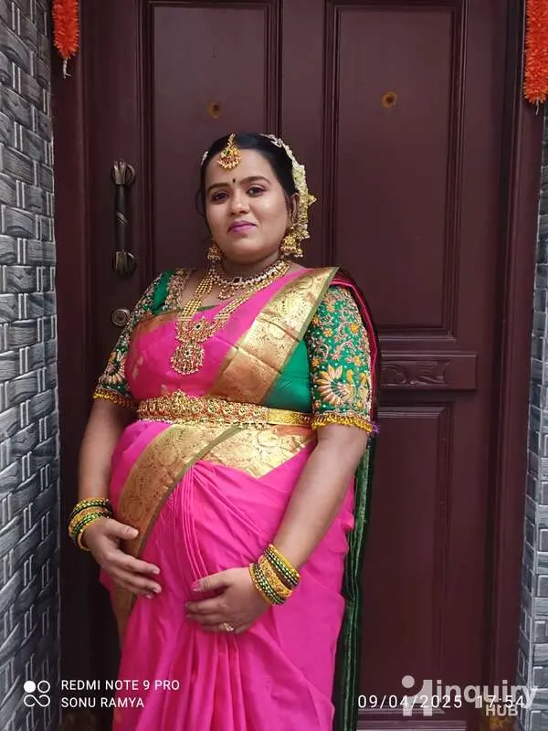 Yamuna  Makeup Artist