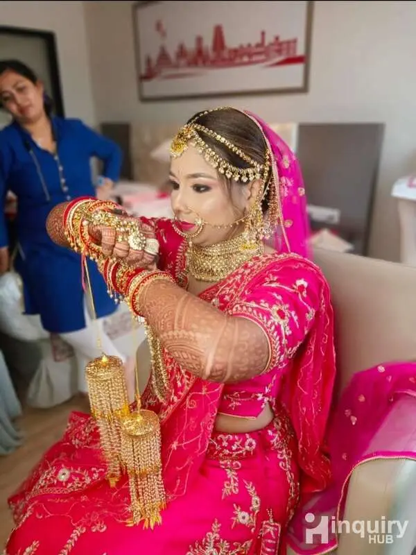 Yamuna  Makeup Artist
