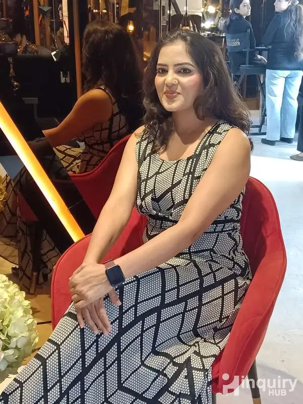 Makeupwitharuna