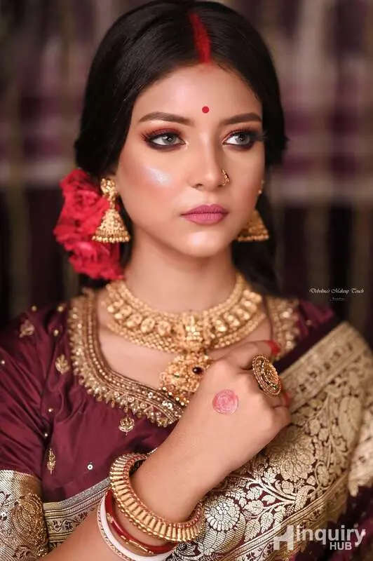 Debolina's Makeup Touch