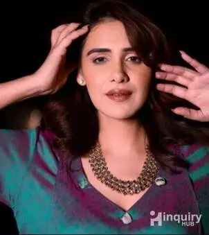 Glamstoriesbyreshmi