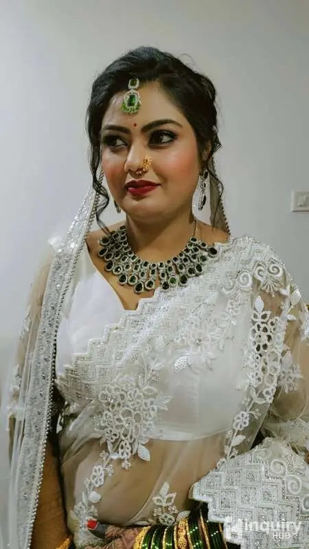 Sonali Khaparde Makeup Artist