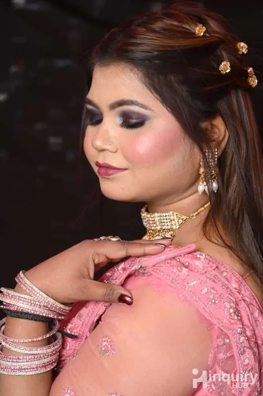 Flowless Glam Studio By Nisha