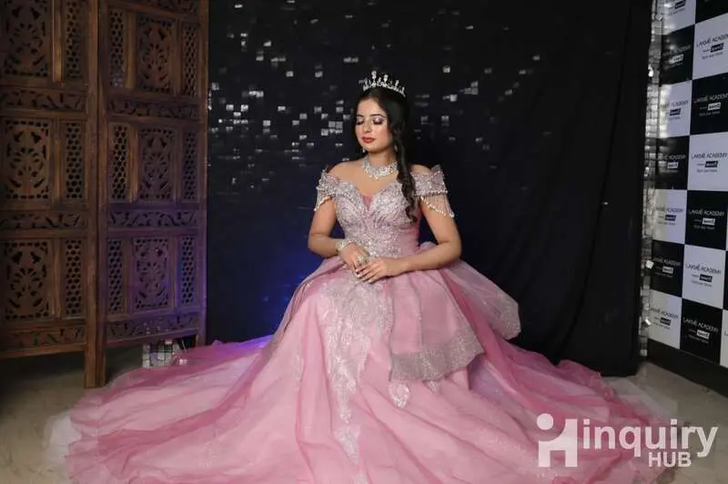 Flowless Glam Studio By Nisha