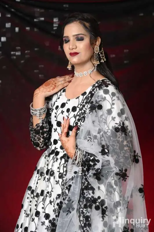 Flowless Glam Studio By Nisha