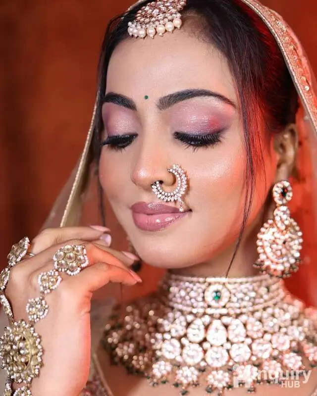 Nazaakat By Babita
