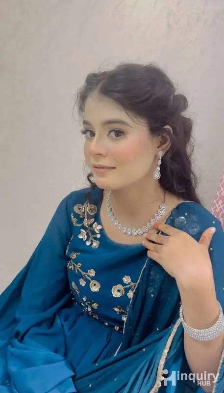 Maryam Nafis Makeup Artist