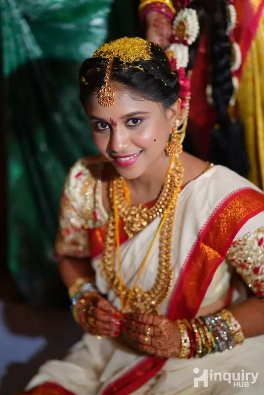 Sravani Makeovers