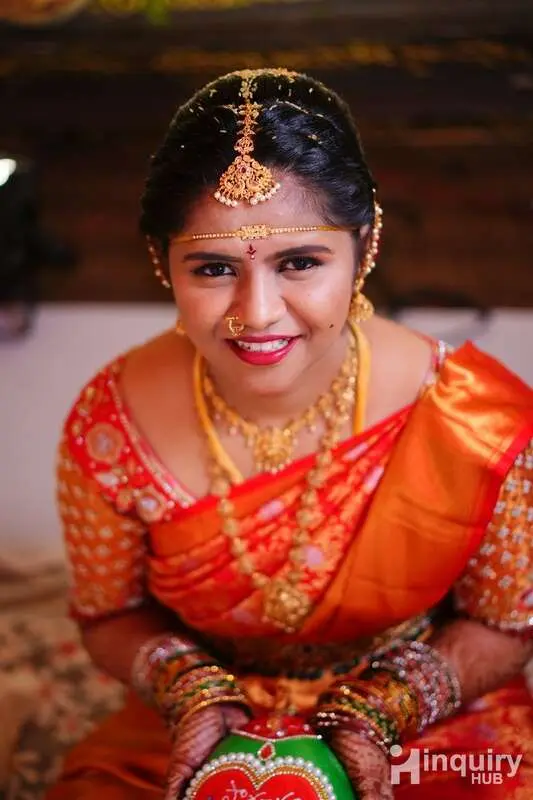 Sravani Makeovers