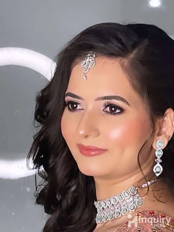 Aakarshan Makeup Studio  And Ayushi Bisht Makeover