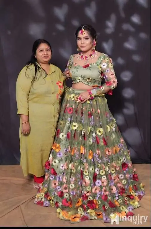 Nisha  Makep Artist
