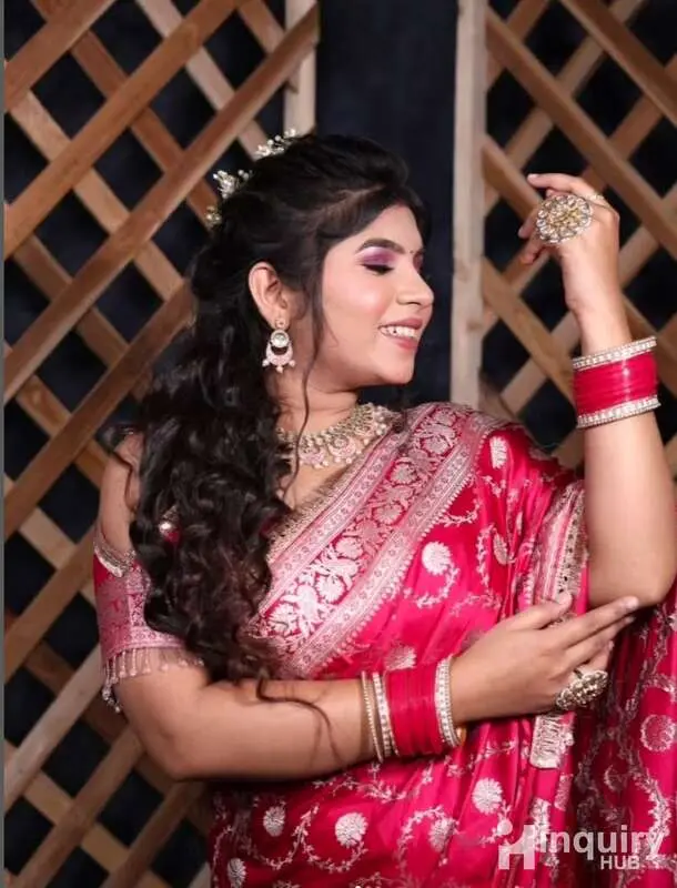 Nisha  Makep Artist