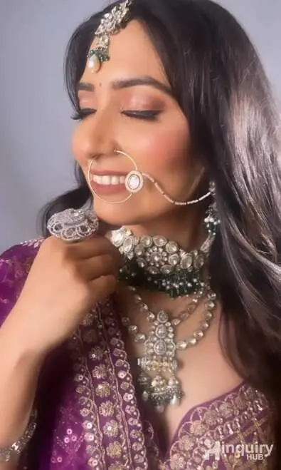 Roshni Bajaaj Makeup Artist Pune