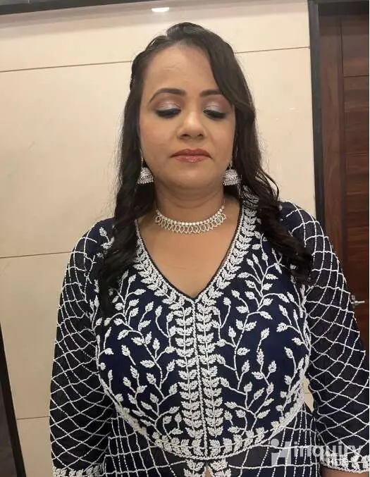 Roshni Bajaaj Makeup Artist Pune
