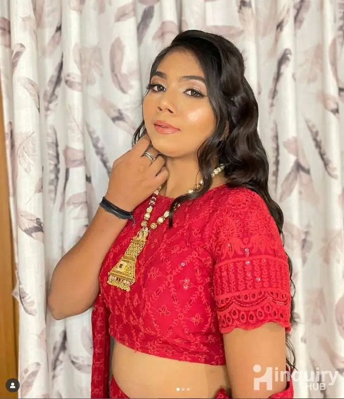 Khushbu Khatri Makeup Artist