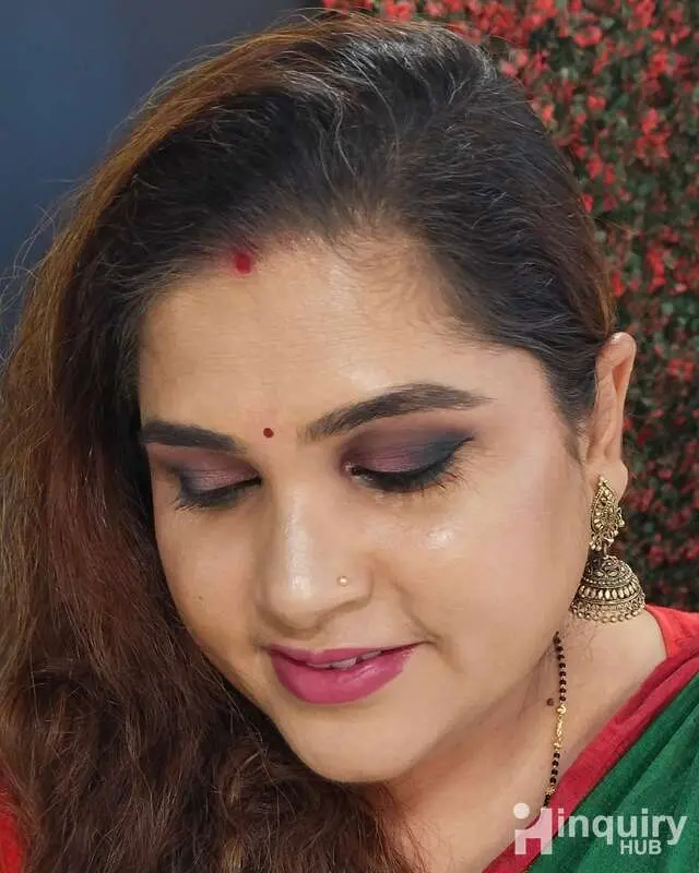 Laara_belle_brush