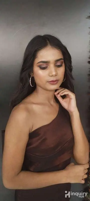 Laara_belle_brush