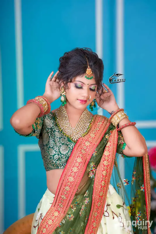 Prateeksha Makeup Studio And Academy