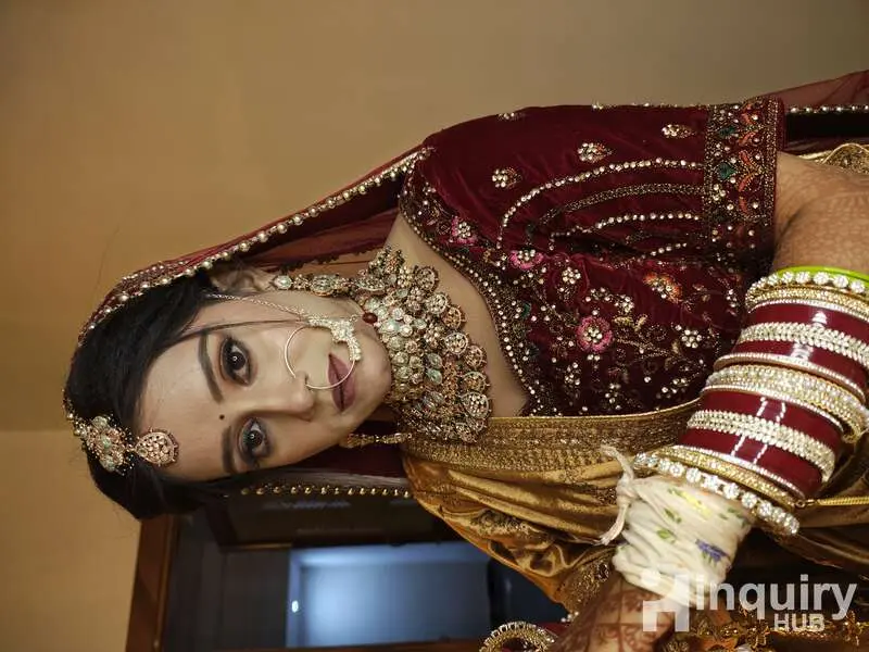Akarshan Beauty Saloon