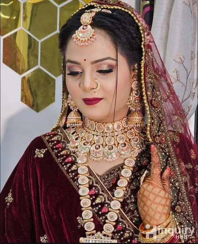 Shradha Makeup Artist