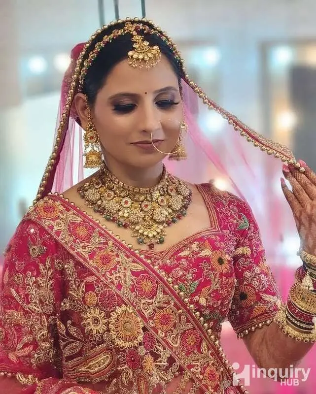 Shradha Makeup Artist