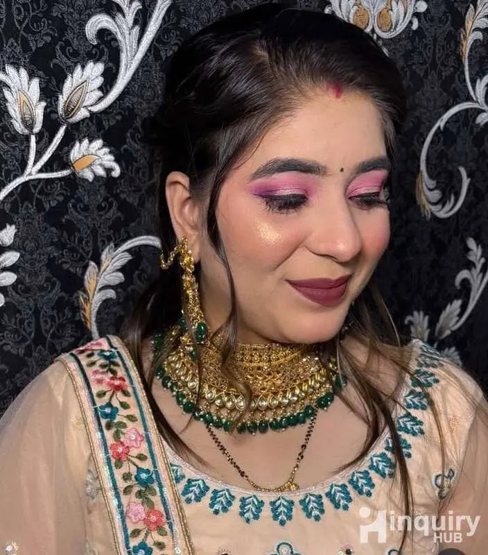 Shradha Makeup Artist