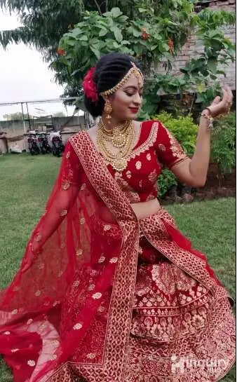 Kalgi Beauty Parlour