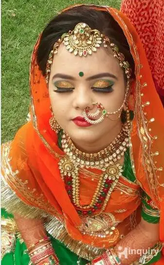 Kalgi Beauty Parlour