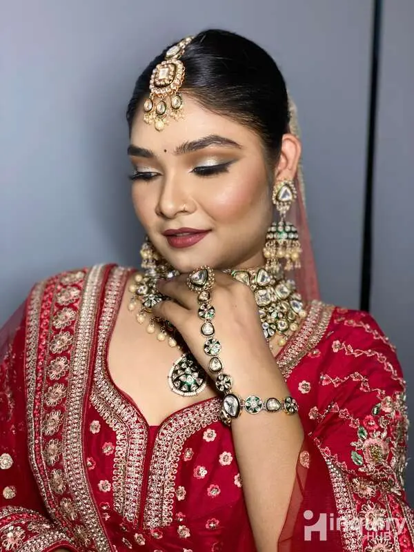 Unnati / Reena Makeup Artist