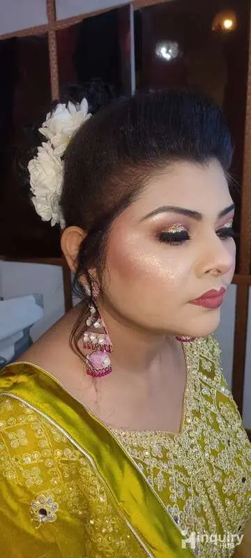 Shabnam_beauty_stylish