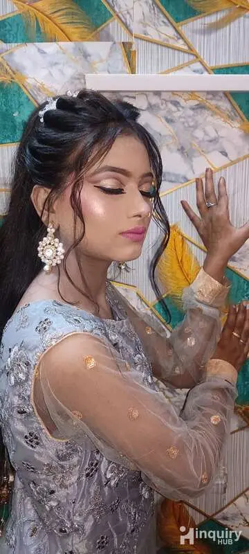 Shabnam_beauty_stylish
