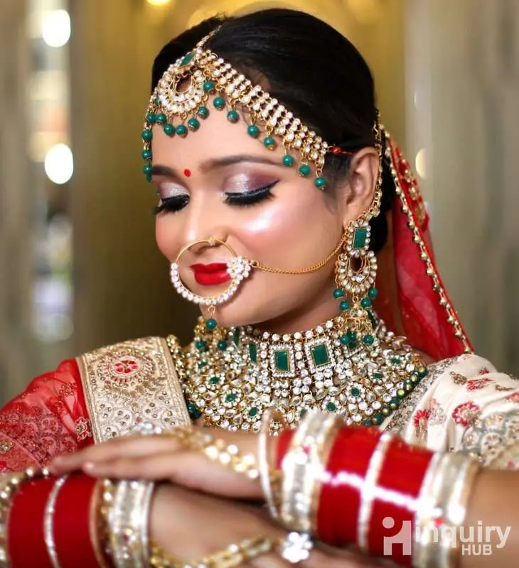 Arti Makeup Artist