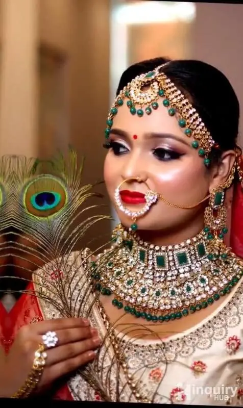 Arti Makeup Artist