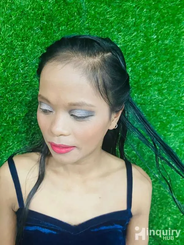 Divya Makeup Artist .