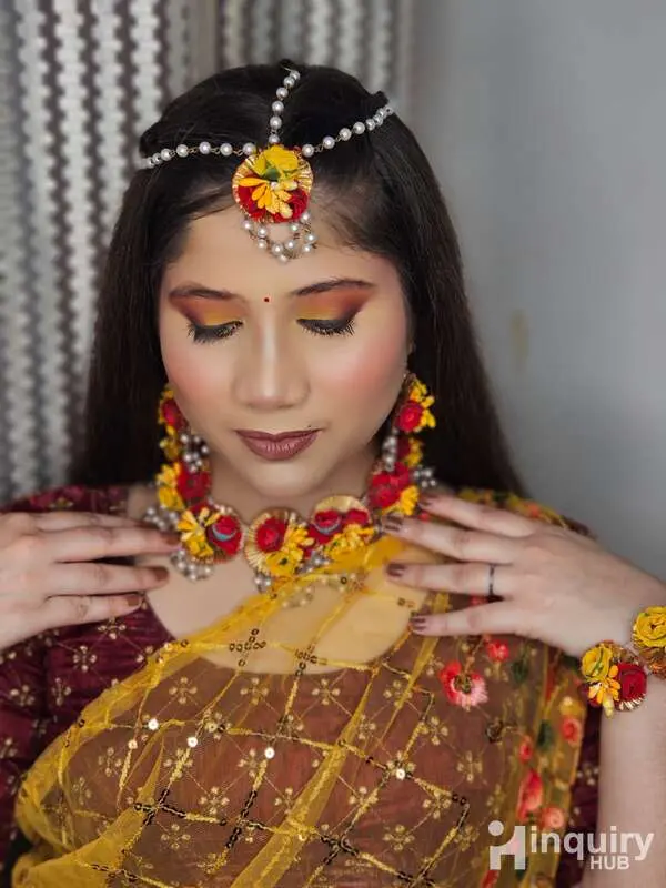 Chakshikasaloni Makeup Artist