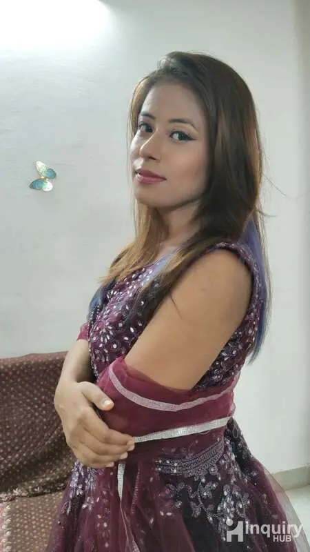 Mona Makeover