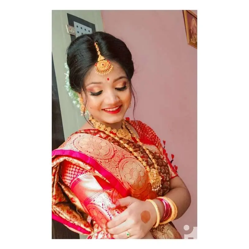 Naj Professional Makeup Artist