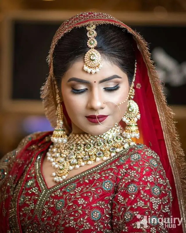 Divya Makeover Studio & Academy