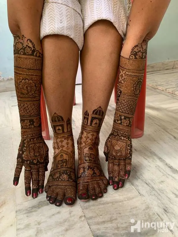 Pankti Mahendi Art