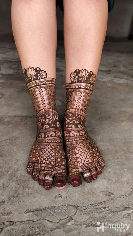 Mansi Mehndi Artist
