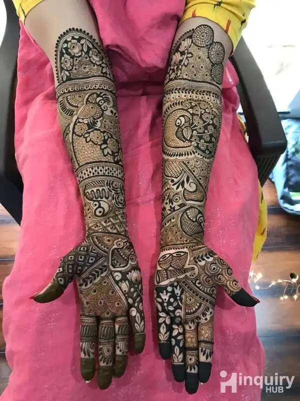 Safiya Mehndi Artist